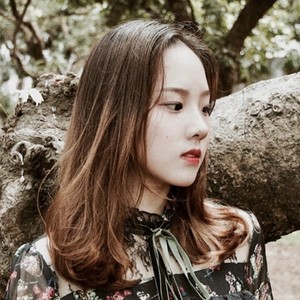 龙懿资料,龙懿最新歌曲,龙懿MV视频,龙懿音乐专辑,龙懿好听的歌