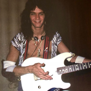 Eddie Van Halen资料,Eddie Van Halen最新歌曲,Eddie Van HalenMV视频,Eddie Van Halen音乐专辑,Eddie Van Halen好听的歌