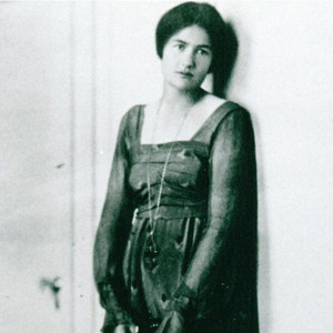 Rebecca Clarke资料,Rebecca Clarke最新歌曲,Rebecca ClarkeMV视频,Rebecca Clarke音乐专辑,Rebecca Clarke好听的歌