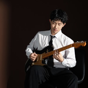 段镇宇Zeno资料,段镇宇Zeno最新歌曲,段镇宇ZenoMV视频,段镇宇Zeno音乐专辑,段镇宇Zeno好听的歌