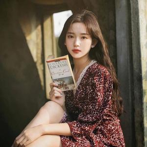 小希资料,小希最新歌曲,小希MV视频,小希音乐专辑,小希好听的歌