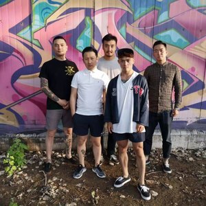 Never Back Down资料,Never Back Down最新歌曲,Never Back DownMV视频,Never Back Down音乐专辑,Never Back Down好听的歌