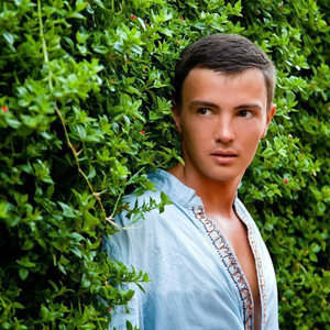 Nafis资料,Nafis最新歌曲,NafisMV视频,Nafis音乐专辑,Nafis好听的歌