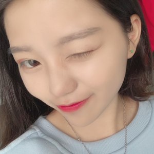 抱抱栗子资料,抱抱栗子最新歌曲,抱抱栗子MV视频,抱抱栗子音乐专辑,抱抱栗子好听的歌