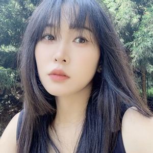 泸州花儿朵朵资料,泸州花儿朵朵最新歌曲,泸州花儿朵朵MV视频,泸州花儿朵朵音乐专辑,泸州花儿朵朵好听的歌