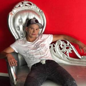 Xavier Toscano资料,Xavier Toscano最新歌曲,Xavier ToscanoMV视频,Xavier Toscano音乐专辑,Xavier Toscano好听的歌