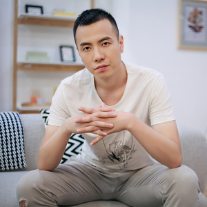 董扮盐资料,董扮盐最新歌曲,董扮盐MV视频,董扮盐音乐专辑,董扮盐好听的歌