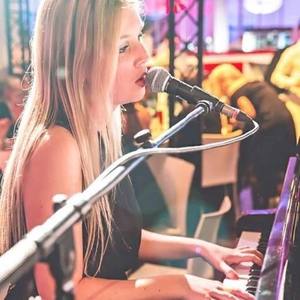 Louise Rademakers资料,Louise Rademakers最新歌曲,Louise RademakersMV视频,Louise Rademakers音乐专辑,Louise Rademakers好听的歌