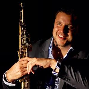 Julio Botti资料,Julio Botti最新歌曲,Julio BottiMV视频,Julio Botti音乐专辑,Julio Botti好听的歌