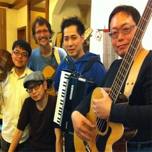 柠檬草乐团资料,柠檬草乐团最新歌曲,柠檬草乐团MV视频,柠檬草乐团音乐专辑,柠檬草乐团好听的歌