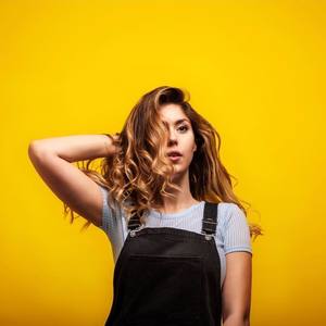 Natalie Shay资料,Natalie Shay最新歌曲,Natalie ShayMV视频,Natalie Shay音乐专辑,Natalie Shay好听的歌