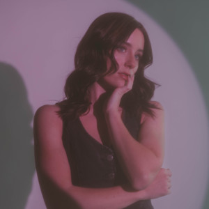 Audra Miller资料,Audra Miller最新歌曲,Audra MillerMV视频,Audra Miller音乐专辑,Audra Miller好听的歌