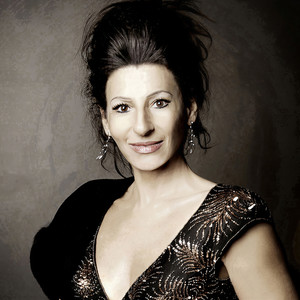 Lucia Aliberti资料,Lucia Aliberti最新歌曲,Lucia AlibertiMV视频,Lucia Aliberti音乐专辑,Lucia Aliberti好听的歌