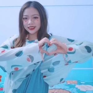 yiyi资料,yiyi最新歌曲,yiyiMV视频,yiyi音乐专辑,yiyi好听的歌