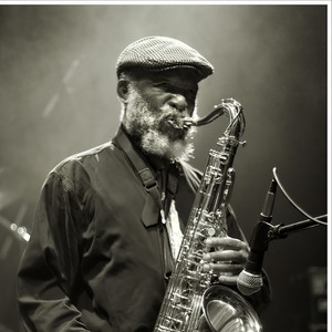 Cedric Brooks资料,Cedric Brooks最新歌曲,Cedric BrooksMV视频,Cedric Brooks音乐专辑,Cedric Brooks好听的歌