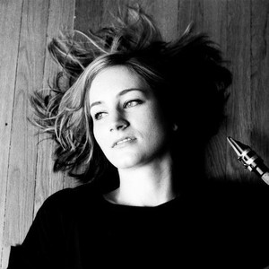 Roxy Coss资料,Roxy Coss最新歌曲,Roxy CossMV视频,Roxy Coss音乐专辑,Roxy Coss好听的歌