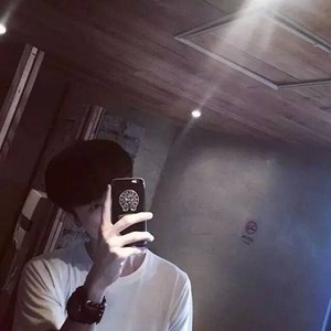 李浪浪资料,李浪浪最新歌曲,李浪浪MV视频,李浪浪音乐专辑,李浪浪好听的歌