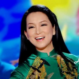 Hương Thủy资料,Hương Thủy最新歌曲,Hương ThủyMV视频,Hương Thủy音乐专辑,Hương Thủy好听的歌