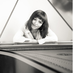 Anna Firlus资料,Anna Firlus最新歌曲,Anna FirlusMV视频,Anna Firlus音乐专辑,Anna Firlus好听的歌