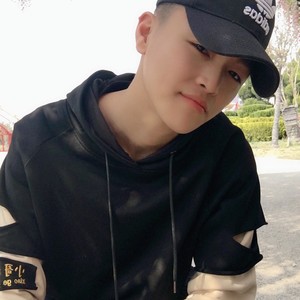 橘子资料,橘子最新歌曲,橘子MV视频,橘子音乐专辑,橘子好听的歌