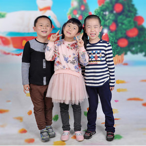 星辰三人组资料,星辰三人组最新歌曲,星辰三人组MV视频,星辰三人组音乐专辑,星辰三人组好听的歌