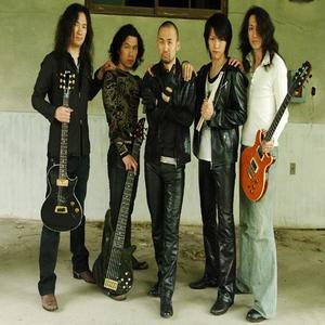 Vigilante资料,Vigilante最新歌曲,VigilanteMV视频,Vigilante音乐专辑,Vigilante好听的歌