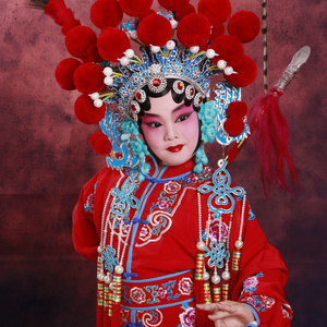 潘紫萱资料,潘紫萱最新歌曲,潘紫萱MV视频,潘紫萱音乐专辑,潘紫萱好听的歌