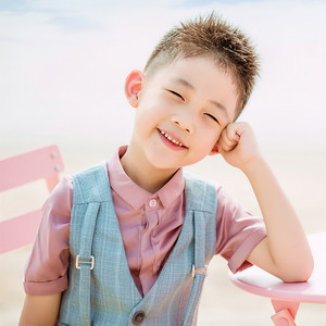 张逸安资料,张逸安最新歌曲,张逸安MV视频,张逸安音乐专辑,张逸安好听的歌