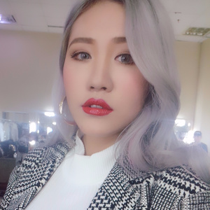 希瑟资料,希瑟最新歌曲,希瑟MV视频,希瑟音乐专辑,希瑟好听的歌