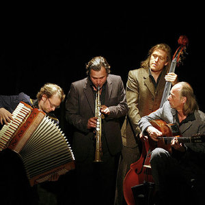 Quadro Nuevo资料,Quadro Nuevo最新歌曲,Quadro NuevoMV视频,Quadro Nuevo音乐专辑,Quadro Nuevo好听的歌