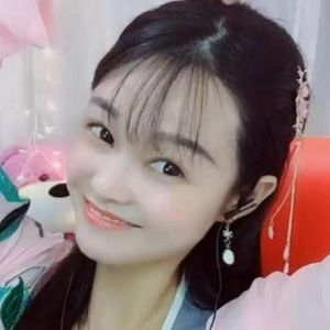 袁泽婷资料,袁泽婷最新歌曲,袁泽婷MV视频,袁泽婷音乐专辑,袁泽婷好听的歌