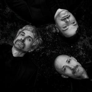 Les Chiens资料,Les Chiens最新歌曲,Les ChiensMV视频,Les Chiens音乐专辑,Les Chiens好听的歌