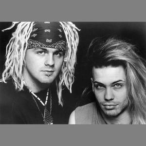 Die Warzau资料,Die Warzau最新歌曲,Die WarzauMV视频,Die Warzau音乐专辑,Die Warzau好听的歌