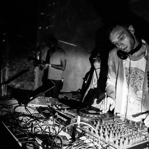 Florian Paetzold资料,Florian Paetzold最新歌曲,Florian PaetzoldMV视频,Florian Paetzold音乐专辑,Florian Paetzold好听的歌