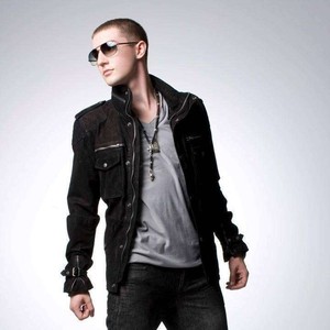 CJ Holland资料,CJ Holland最新歌曲,CJ HollandMV视频,CJ Holland音乐专辑,CJ Holland好听的歌