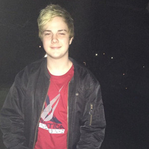 Lil Hawk Boy资料,Lil Hawk Boy最新歌曲,Lil Hawk BoyMV视频,Lil Hawk Boy音乐专辑,Lil Hawk Boy好听的歌