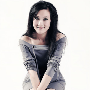 爱情出轨 (伴奏)