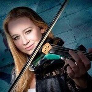 Violin Girl