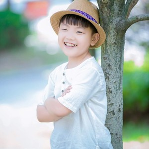 吕综资料,吕综最新歌曲,吕综MV视频,吕综音乐专辑,吕综好听的歌