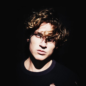 Carston资料,Carston最新歌曲,CarstonMV视频,Carston音乐专辑,Carston好听的歌