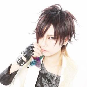 In Ankhon Ki Masti Ke