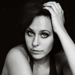 Julie Maria资料,Julie Maria最新歌曲,Julie MariaMV视频,Julie Maria音乐专辑,Julie Maria好听的歌