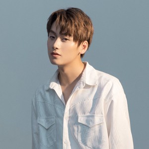 李晨晨 - 我们不怕 (53秒片段)