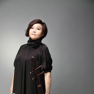 忆 (明月千里寄相思)