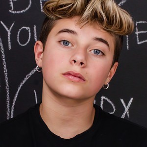 Jam Jr.资料,Jam Jr.最新歌曲,Jam Jr.MV视频,Jam Jr.音乐专辑,Jam Jr.好听的歌