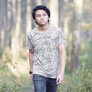 Aldy Maldini资料,Aldy Maldini最新歌曲,Aldy MaldiniMV视频,Aldy Maldini音乐专辑,Aldy Maldini好听的歌