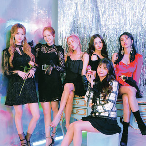 Wrap Me In Plastic+BBOOM BBO (Live At 2021 Asia Artist Awards)