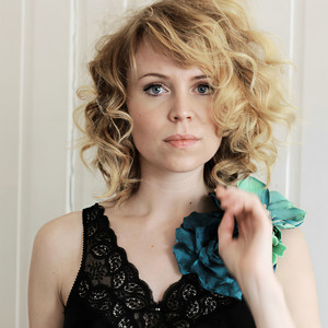 Janne Schra资料,Janne Schra最新歌曲,Janne SchraMV视频,Janne Schra音乐专辑,Janne Schra好听的歌