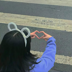 徐紫郁资料,徐紫郁最新歌曲,徐紫郁MV视频,徐紫郁音乐专辑,徐紫郁好听的歌