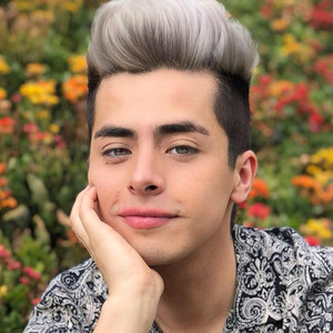 Javier Ramírez资料,Javier Ramírez最新歌曲,Javier RamírezMV视频,Javier Ramírez音乐专辑,Javier Ramírez好听的歌